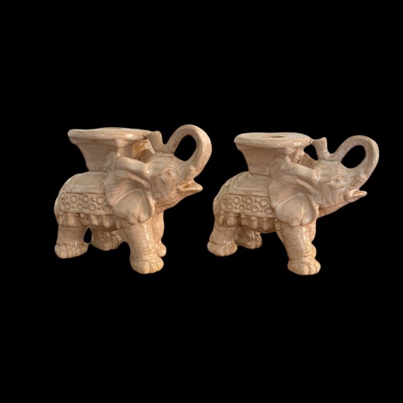 Set of Two Ceramic Elephant candle holder - Picture 2 of 3